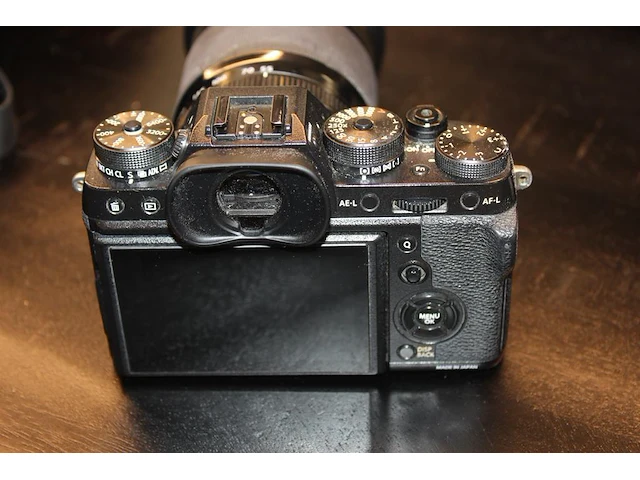 Systeemcamera fujifilm x-t2 voorzien van de telezoomlens fujifilm fujinon xf 55-200mm f/3.5-4.8 r lm ois en... - afbeelding 3 van  4