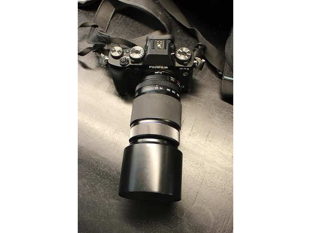 Systeemcamera fujifilm x-t3 voorzien van de telezoomlens fujifilm fujinon xf 55-200mm f/3.5-4.8 r lm ois en... - afbeelding 3 van  6