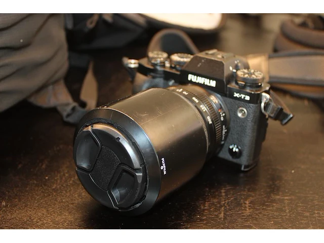 Systeemcamera fujifilm x-t3 voorzien van de telezoomlens fujifilm fujinon xf 55-200mm f/3.5-4.8 r lm ois en... - afbeelding 2 van  4