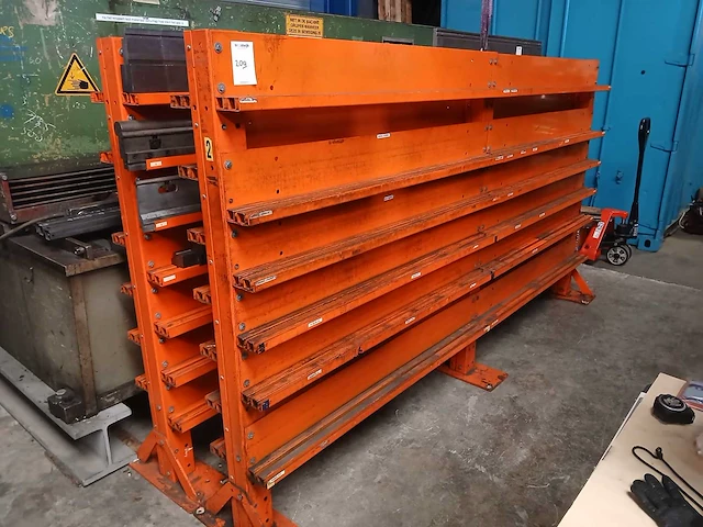 Szn - 15 - kantbank gereedschap kast (2x) - afbeelding 1 van  6