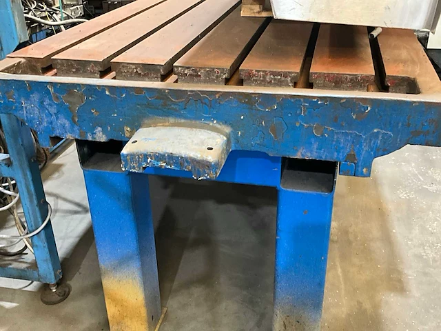 T-gleuf opspantafel - afbeelding 3 van  3