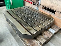 T-gleuf opspantafel - afbeelding 1 van  3