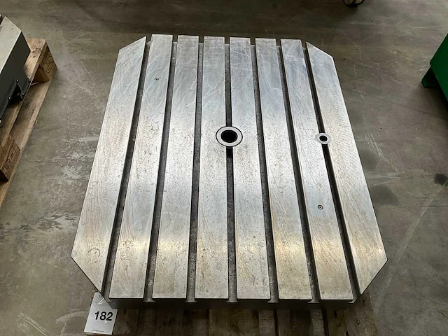 T-gleuf opspantafel - afbeelding 3 van  3