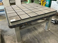 T-gleuf opspantafel - afbeelding 1 van  4