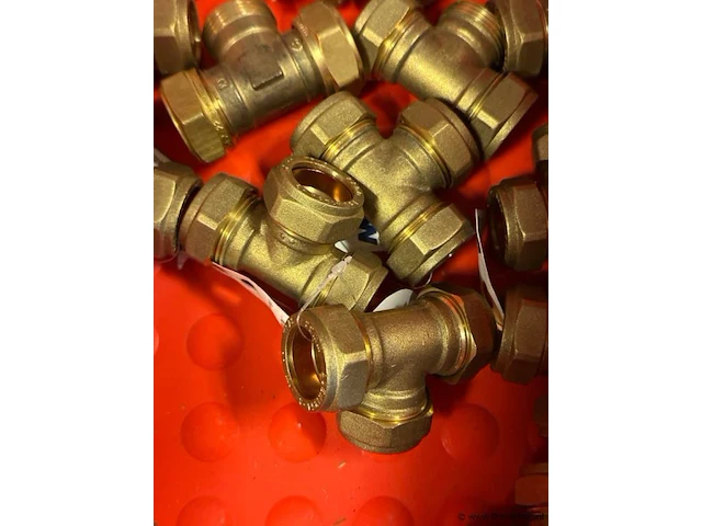 T koppeling knel 22x22x22 mm - partij - afbeelding 3 van  4