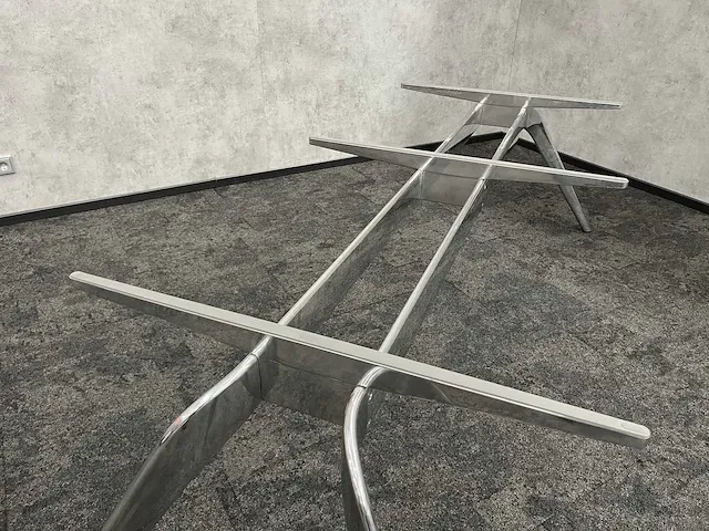 T-no.1 fritz hansen todd bracher - tb3 design glazen tafel 280x100 - afbeelding 13 van  32
