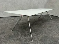 T-no.1 fritz hansen todd bracher - tb3 design glazen tafel 280x100 - afbeelding 18 van  32