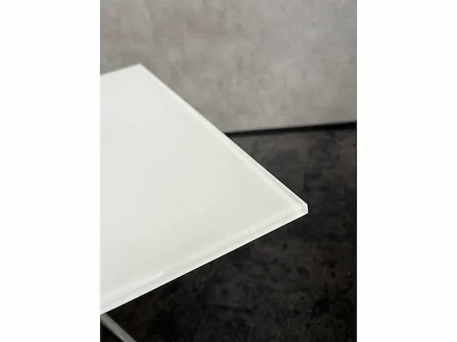 T-no.1 fritz hansen todd bracher - tb3 design glazen tafel 280x100 - afbeelding 20 van  32