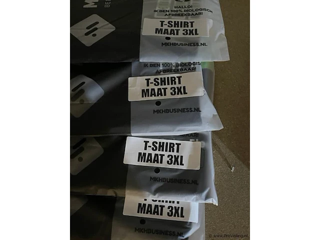 T-shirt - 4 stuks - afbeelding 2 van  2