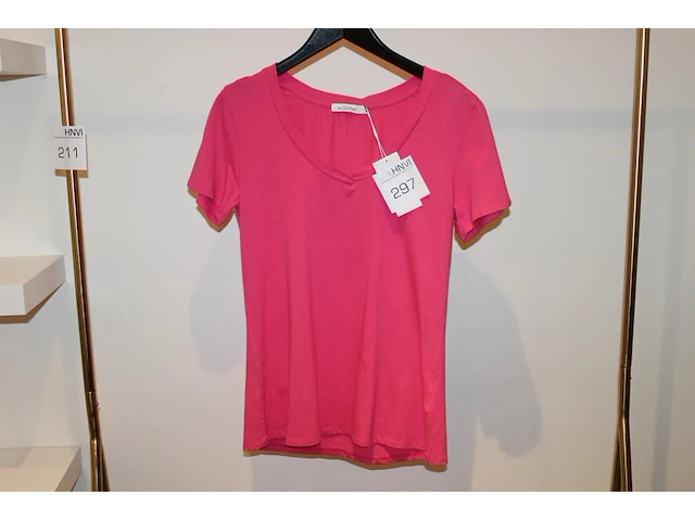 T-shirt the clothed, maat m. winkelprijs € 39,99 - afbeelding 2 van  2