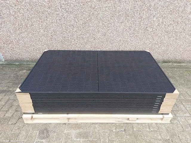 T-solar - t-410m54-18dhv - set van 10 full black (410 wp) glas-glas zonnepanelen - afbeelding 1 van  3