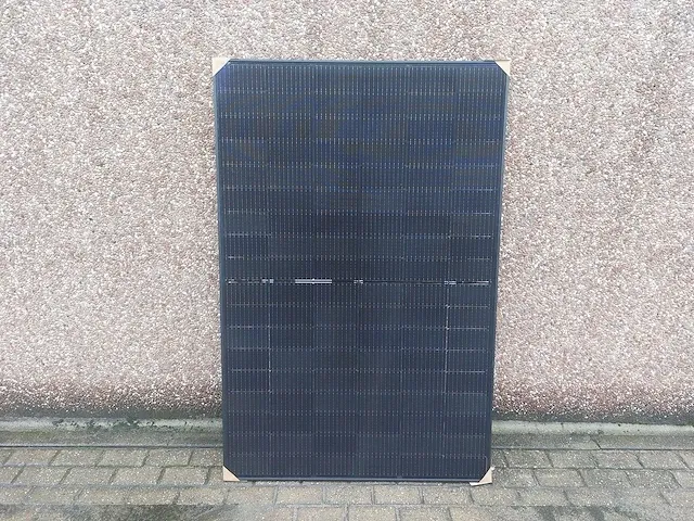 T-solar - t-410m54-18dhv - set van 10 full black (410 wp) glas-glas zonnepanelen - afbeelding 2 van  3