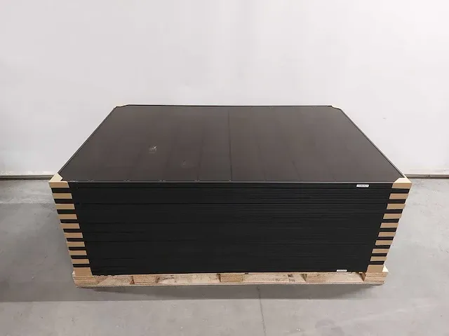 T-solar - t-410m54-18hv - set van 24 full black (410 wp) glas-glas zonnepanelen en 1 blaupunkt bpt-v03-10.0 omvormer (3-fase) - afbeelding 2 van  7