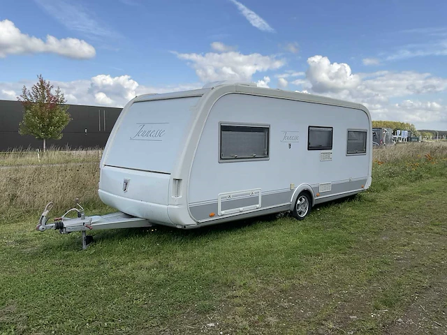 Tabbert - jeunesse - caravan met isabella voortent - afbeelding 13 van  51