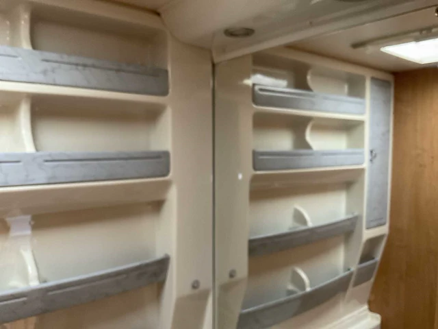 Tabbert - jeunesse - caravan met isabella voortent - afbeelding 31 van  51