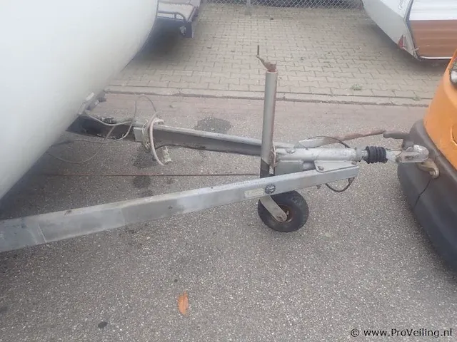 Tabbert 530 - afbeelding 2 van  9