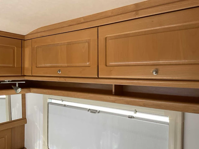 Tabbert jeunesse caravan inclusief isabella voortent - afbeelding 18 van  51
