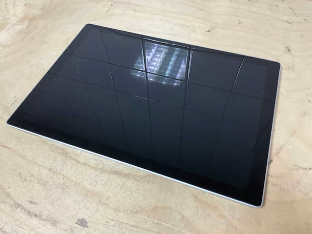 Tablet - microsoft - surface pro 4 i5-6300u - afbeelding 1 van  3