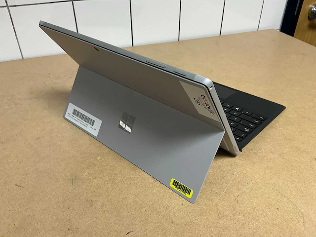 Tablet - microsoft - surface pro 5 - i5-7300u - afbeelding 4 van  6