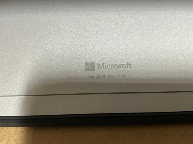 Tablet - microsoft - surface pro 5 - i5-7300u - afbeelding 6 van  6