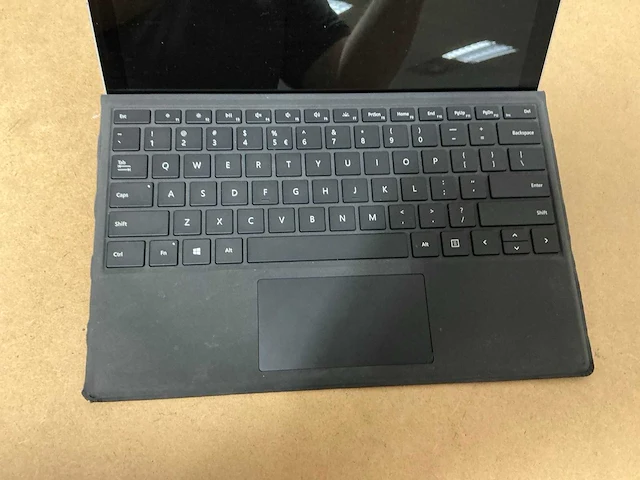 Tablet - microsoft - surface pro 5 - i5-7300u - afbeelding 2 van  6