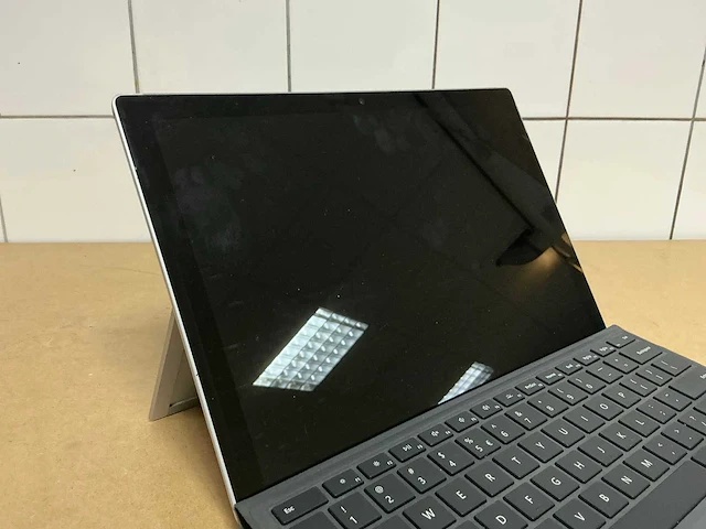 Tablet - microsoft - surface pro 5 - i5-7300u - afbeelding 3 van  6