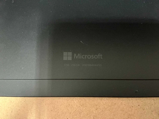 Tablet - microsoft - surface pro 5 (1796) - afbeelding 3 van  4