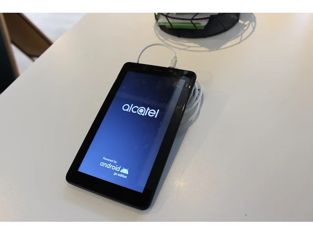 Tablet alcatel go edition 95093x. - afbeelding 1 van  2