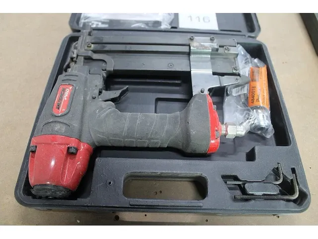 Tacker dutac in kunststofkoffer. - afbeelding 1 van  1