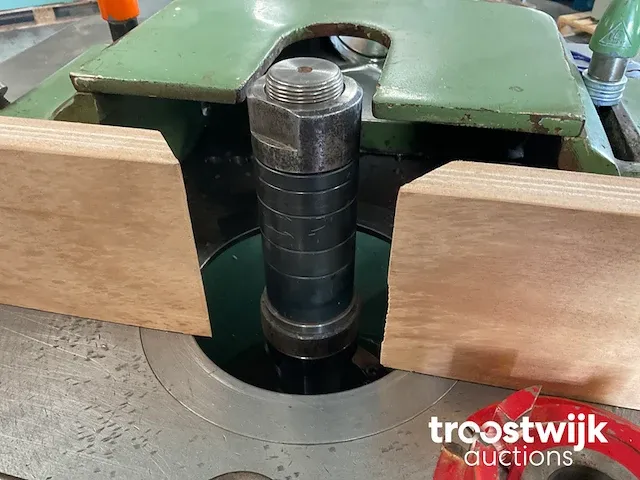 Tafel- en spilfreesmachine - afbeelding 4 van  8