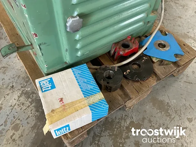Tafel- en spilfreesmachine - afbeelding 8 van  8