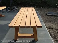Tafel a poot - afbeelding 1 van  4