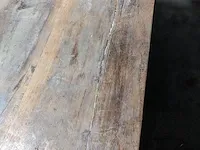 Tafel gemaakt van sloophout met metalen u-poot 250cm lang - afbeelding 2 van  10
