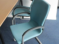 Tafel met 4 stoelen ahrend. - afbeelding 3 van  3