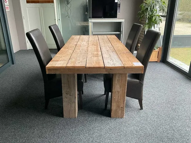 Tafel met 4 stoelen - afbeelding 2 van  8
