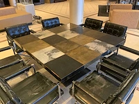 Tafel met 8 stoelen - afbeelding 2 van  8