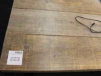 Tafel met zwaar metalen kruispoot en houten blad. afmeting 156 x 77 cm . hoogte 77,5cm. - afbeelding 2 van  2