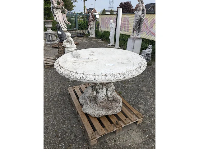 Tafel op voet - afbeelding 5 van  11