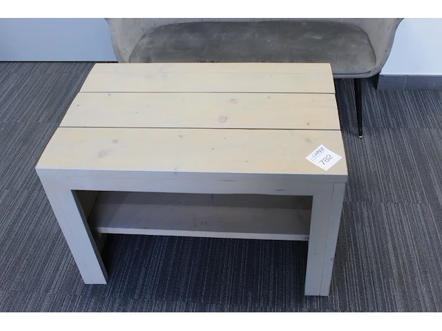 Tafel steigerhout afm. 85 x 58 x 56 cm - afbeelding 1 van  2