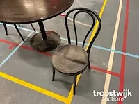 Tafel & stoelen restaurantinrichting - afbeelding 3 van  3