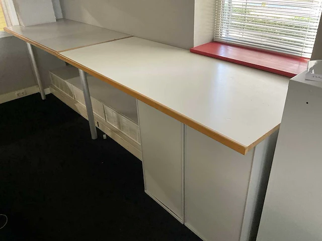 Tafel - afbeelding 1 van  2