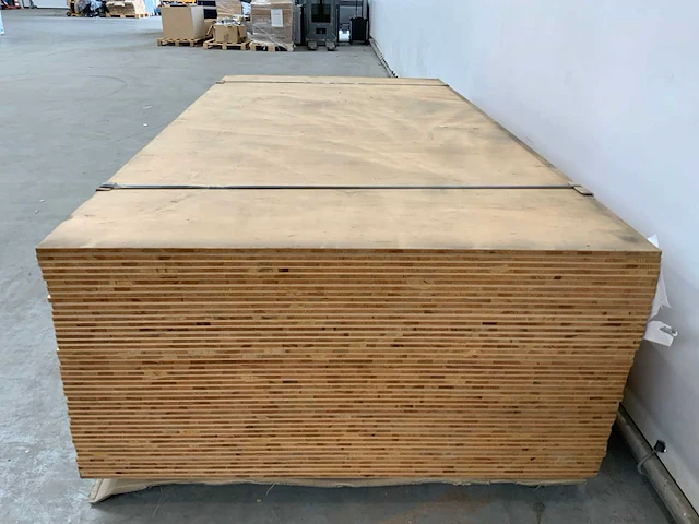 Tafelblad 2440x1220x13mm berke (44x) - afbeelding 6 van  8