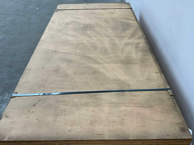 Tafelblad 2440x1220x13mm berke (44x) - afbeelding 8 van  8