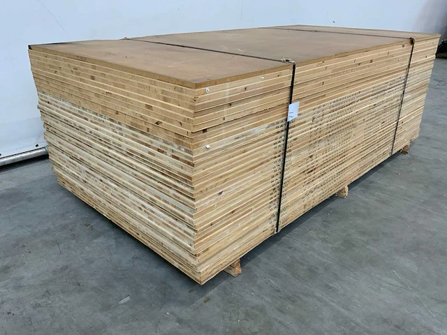 Tafelblad 5-laags 2440x1220x22mm (35x) - afbeelding 1 van  8