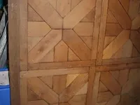 Tafelblad gemaakt van kasteelvloerdelen 153 x 153 cm. - afbeelding 2 van  4