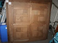 Tafelblad gemaakt van kasteelvoerdelen 137 x 137 cm. - afbeelding 1 van  4