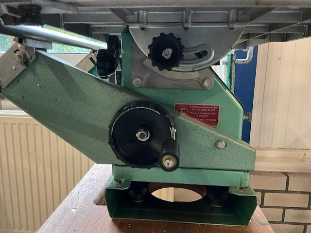 Tafelcirkelzaagmachine - afbeelding 6 van  7