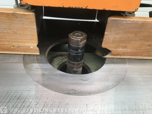 Tafelfreesmachine met doorvoerapparaat scm, t130 - afbeelding 3 van  15