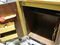 Tafelnaaimachine mercedes. bouwjaar 1955 - afbeelding 2 van  4