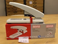 Tafelnietmachine novus b40 - afbeelding 1 van  2